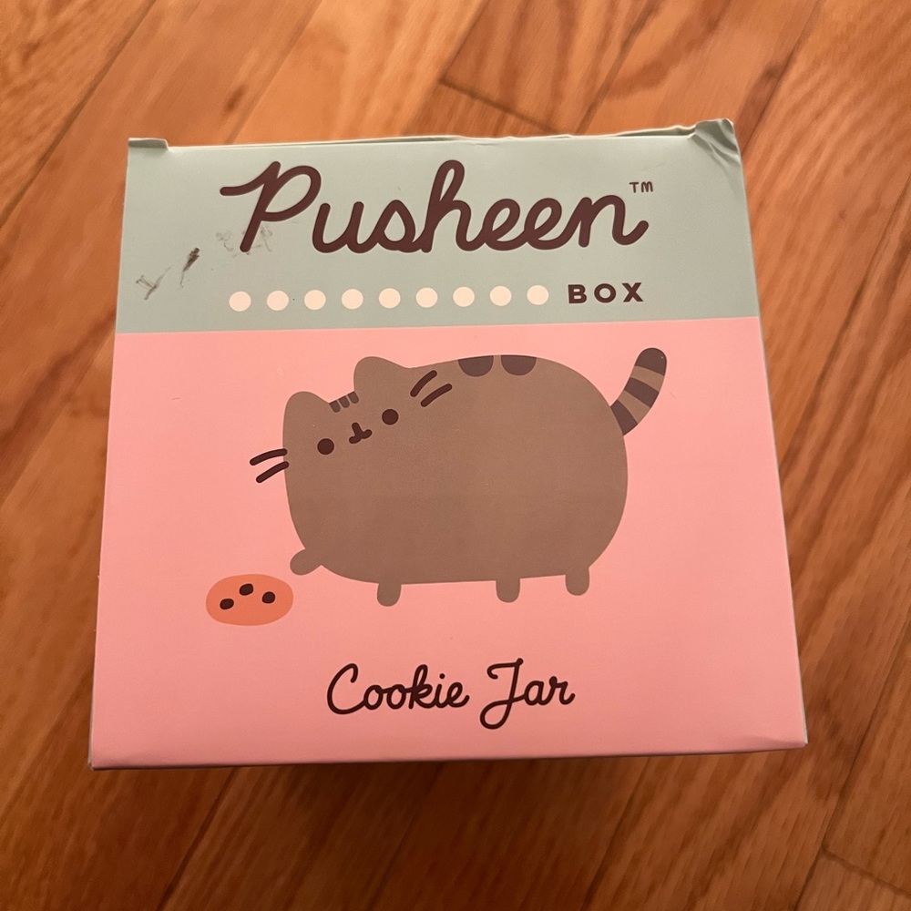 Pusheen Box Collectors Item RARE Cookie Jar New In Box - Picture 2 of 3